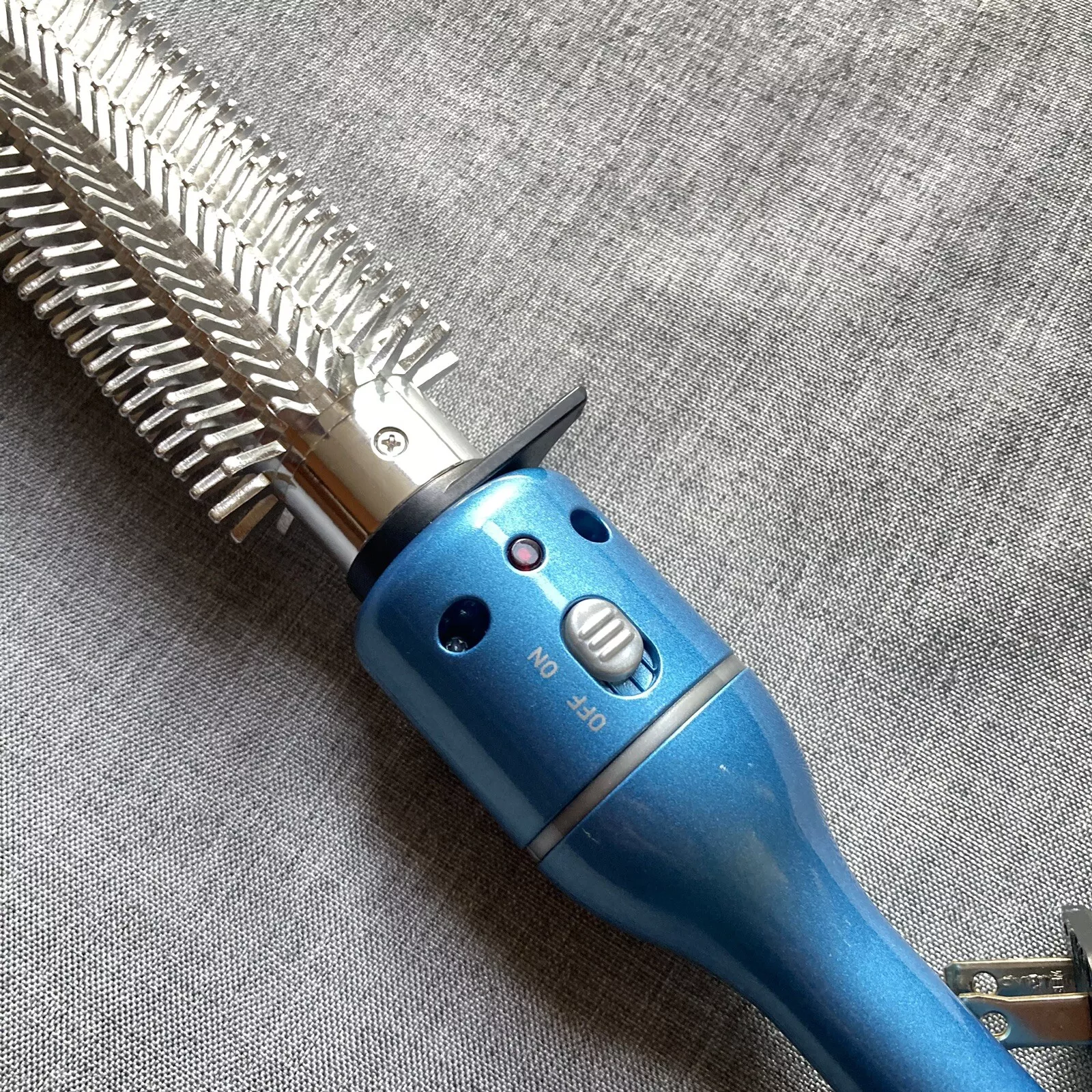 BAB32803  CONAIR BABYLISSPRO NANO TITANIUM THERMAL BRUSH IRON*  1" - Image 4